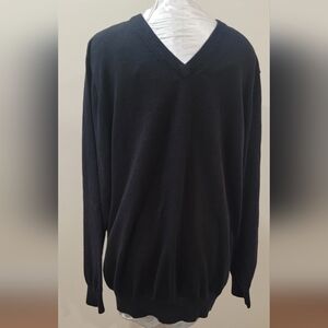 MEN'S L.L. BEAN BLACK V-NECK SWEATER (sz XL)